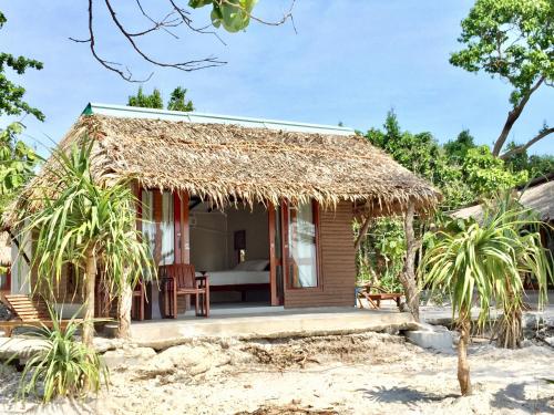 Bangunan di mana terletaknya resort