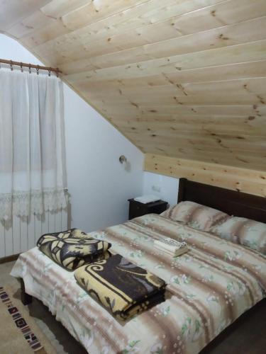 Ένα ή περισσότερα κρεβάτια σε δωμάτιο στο Olja Guest House