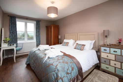 Gallery image of The Gate Lodge - Hot Tub 1 bedroom, log burner in Lowick