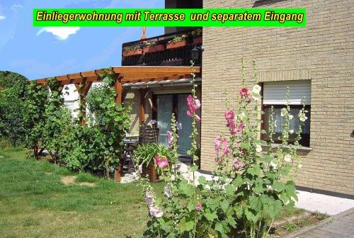 Zahrada ubytování nette Ferienwohnung mit eigenem Eingang und Sonnenterrasse