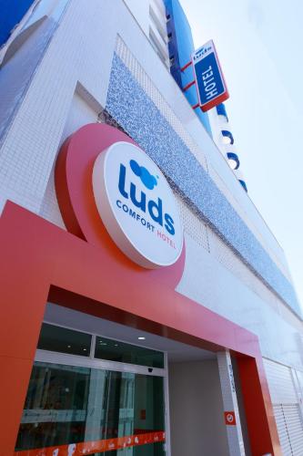 Certifikát, hodnocení, plakát nebo jiný dokument vystavený v ubytování Luds Comfort Hotel