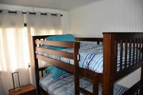 La Casita Amarilla tesisinde bir ranza yatağı veya ranza yatakları