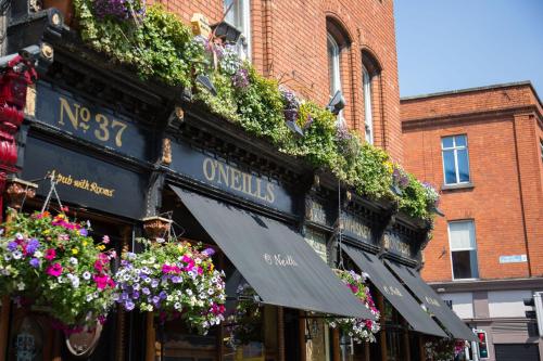 Afbeelding uit fotogalerij van O'Neills Victorian Pub & Townhouse in Dublin