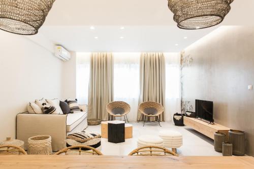 *** Apt 110m2 3bed 2bath, walk to Acropolis ***