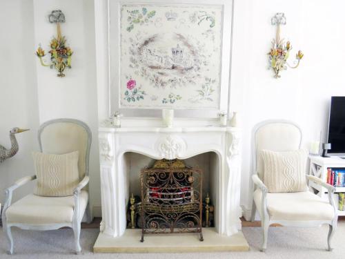 Ruang duduk di Beautiful Lymington New Forest Getaway