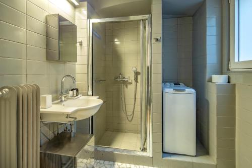 Koupelna v ubytování Superb 1BD Apartment in the heart of Kolonaki by UPSTREET