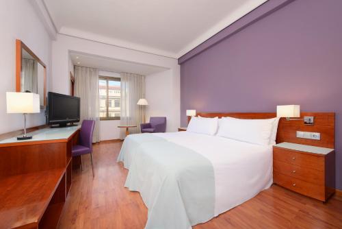 Hotel Madrid Centro, Affiliated by Meliá Image