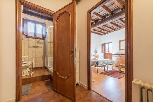 GuestHost - Montecitorio & Pantheon Stylish Flat
