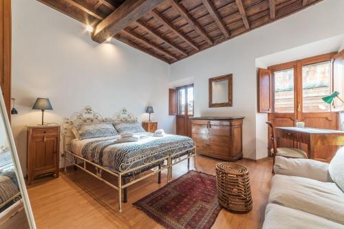 GuestHost - Montecitorio & Pantheon Stylish Flat