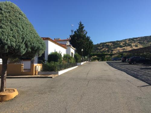 Nespecifikovaný výhled na hory nebo výhled na hory při pohledu z aparthotelu