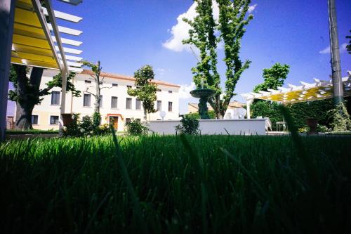 Gallery image of Villa La Lolliana in Monestirolo