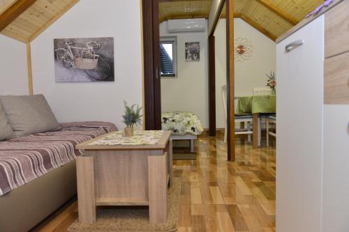 Posezení v ubytování Apartmani Miščević