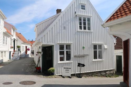 Gallery image of Reinertsenhuset in Skudeneshavn