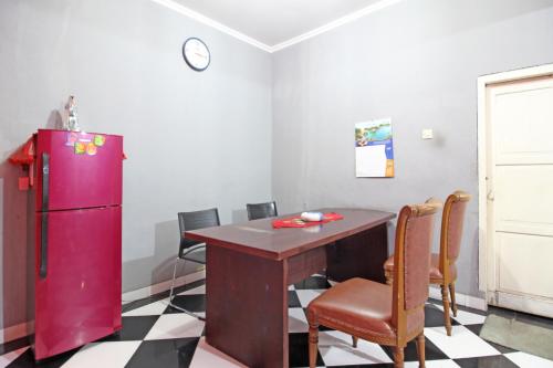 Fotografie z fotogalerie ubytování RedDoorz near Terminal Condong Catur v destinaci Yogyakarta