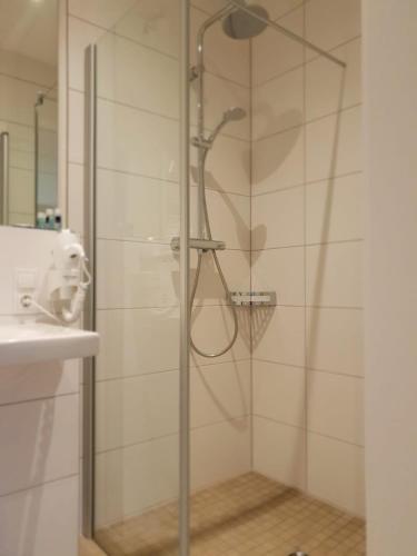 Bilik mandi di Hotel Clemenswerther Hof