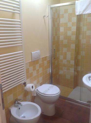 Bilik mandi di Casa Munay