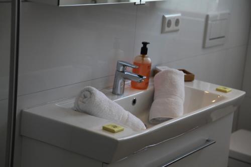 Schützen Hotel & ConceptStore tesisinde bir banyo