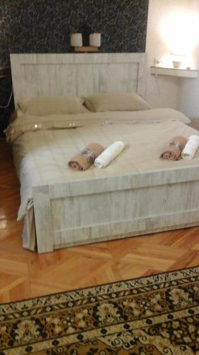 Posteľ alebo postele v izbe v ubytovaní Guesthouse Raisa