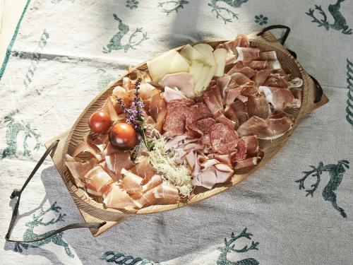 Φαγητό σε αυτό το ξενοδοχείο ή κάπου εκεί κοντά