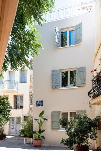 Artemide city places- Petite Apartments