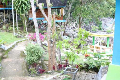 Gallery image of Yulia Resort in Sabong