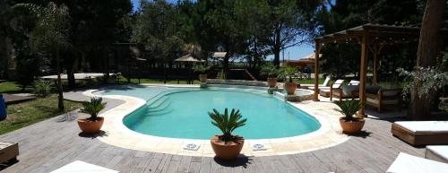 Πισίνα στο ή κοντά στο Cabañas Brisas del Jaguel
