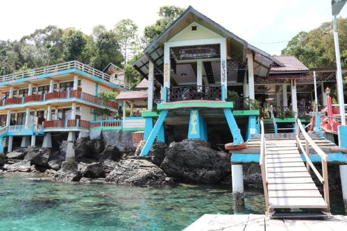 Gallery image of Yulia Resort in Sabong