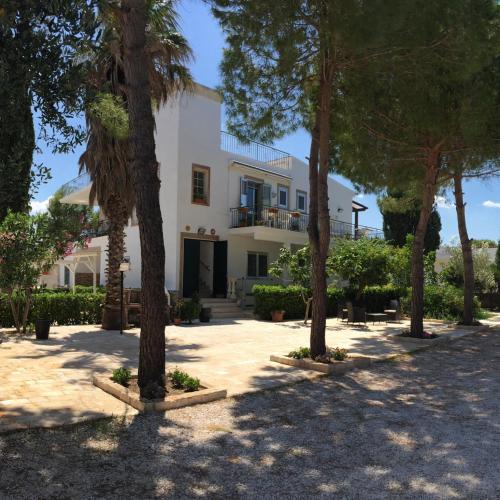Το κτήριο όπου στεγάζεται  το bed & breakfast