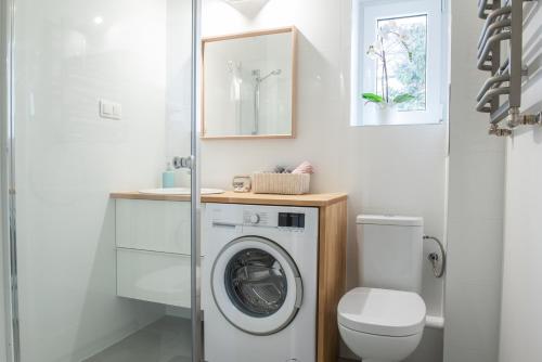 Kúpeľňa v ubytovaní Apartament NOTI Gdynia z parkingiem