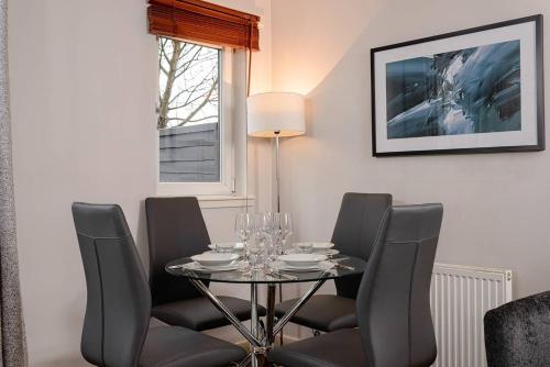 Lovely Edinburgh Apartment Near Centre And Shops