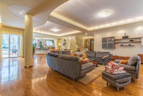 Rezydencja Marjo z basenem