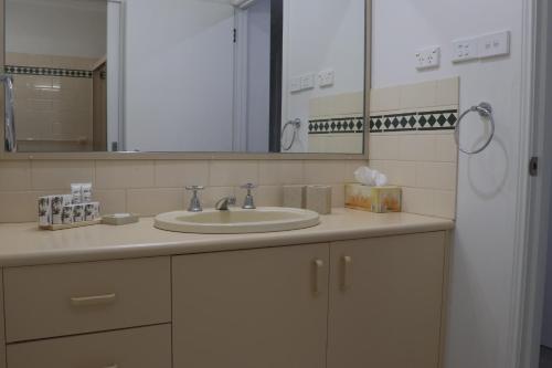 Vonios kambarys apgyvendinimo įstaigoje Swagmans Homestead
