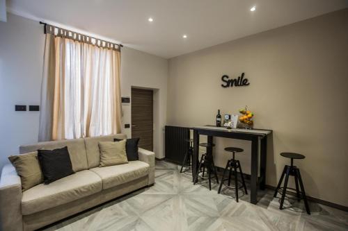 Castle Apartment near Duomo