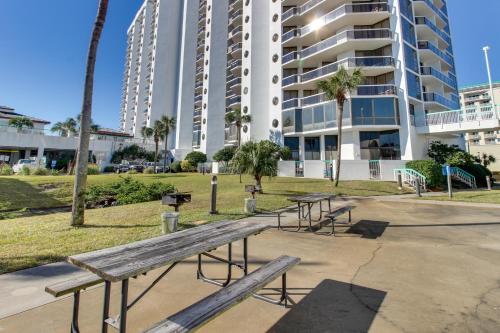Surfside Resort by Vacasa – Photos 5