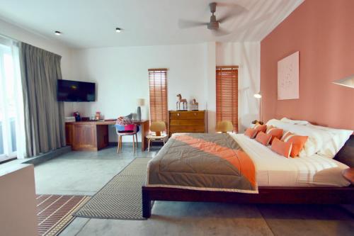 TV a/nebo společenská místnost v ubytování Rambutan Resort – Phnom Penh