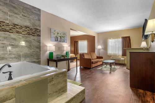 Gallery image of Quality Inn West Memphis I-40 in West Memphis