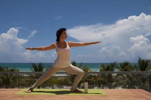 Επισκέπτες που μένουν στο 1 Hotel & Homes Miami Beach Oceanfront Residence Suites By Joe Semary