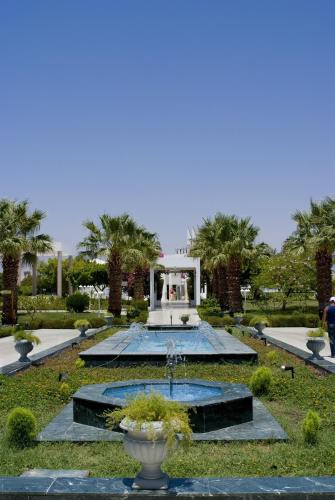 Maritim Jolie Ville Resort & Casino — Facade/entrance