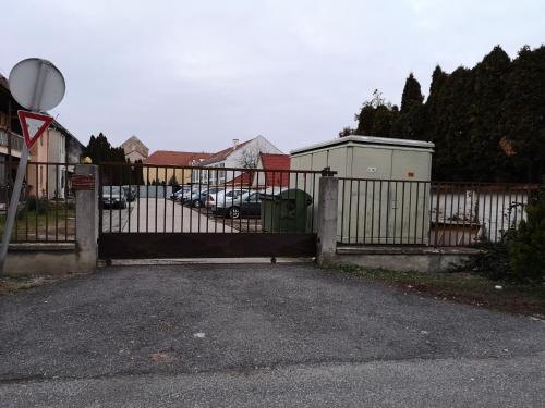 Apartman Kaszás City 9200 Mosonmagyaróvár, 6 Palánk utca kép - 3