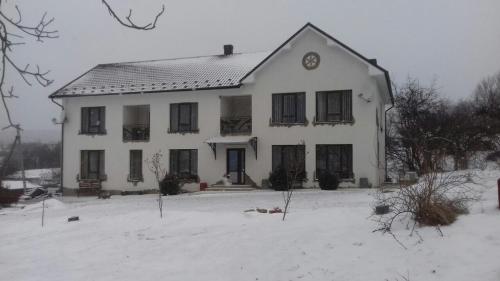 Hotel Dudarik under vintern