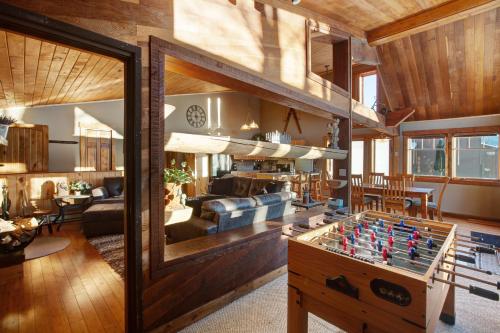 Miller Mountain Retreat – Photos 2