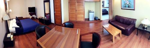 Χώρος καθιστικού στο Hotel Galerias Pasto