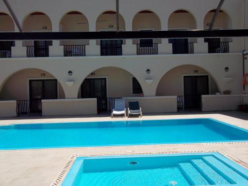 Бассейн в San Antonio Guesthouse или поблизости
