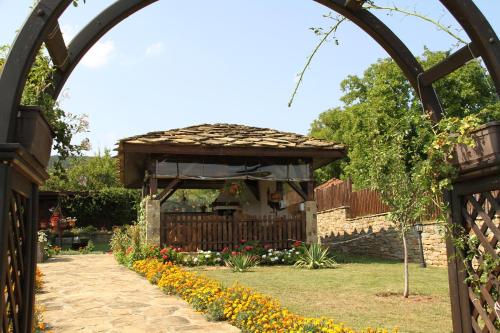 Kép Luxury Monevski Guest House szállásáról Kormjanszkóban a galériában