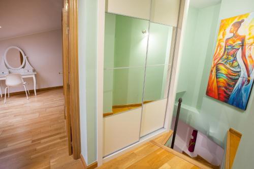 Baðherbergi á APARTAMENTO CAPRICHOS ARANDA