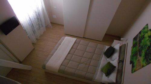 an overhead view of a room with a floor at Cottage with pool,views in Citta' Sant'Angelo