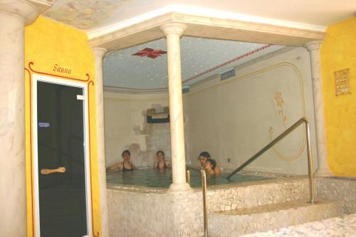 Hotel Castel Lodron – Photos 4