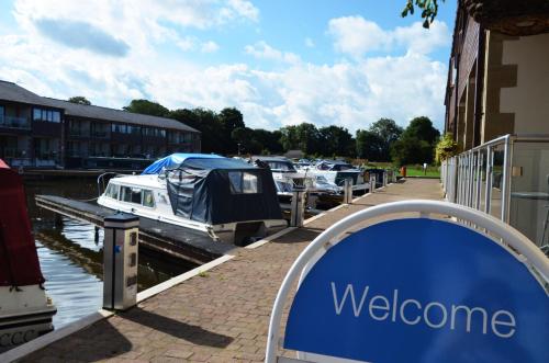 Φωτογραφία από το άλμπουμ του Tewitfield Marina σε Carnforth