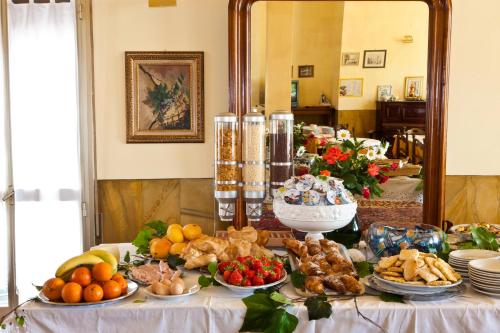 Gallery image of Hotel Adriatico in Borgo Fosso Ghiaia