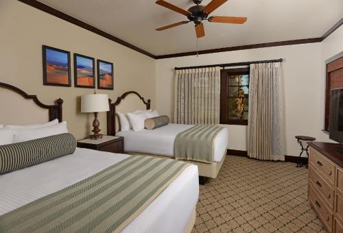 Ένα ή περισσότερα κρεβάτια σε δωμάτιο στο The Inn at Death Valley